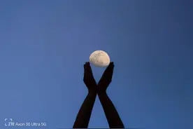 超级月全食，用手机这样拍出高级感创意月亮照片图片