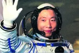 中国神舟飞船历次航天员都有哪几位？女性航天员有何特殊要求？图片