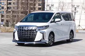 日本19万的“面包车”，来到国内变百万豪车，网友：有钱人真多图片