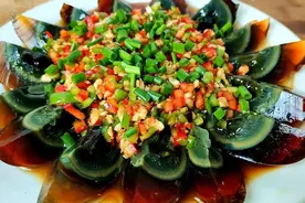 “皮蛋”到底用不用煮，30年一直吃错了，难怪味道刺鼻口感差图片