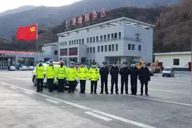战“疫”丨黎明的那道光越过黑暗，这就是我的答案图片