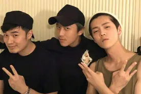 邓超、陈赫为鹿晗庆生，好兄弟真感情，三个人的神仙友谊图片