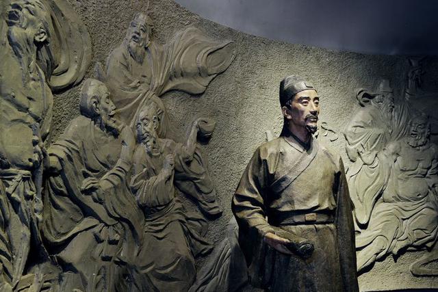 《诗经》有“念彼不迹，载起载行”，这里的“起”是什么意思？
