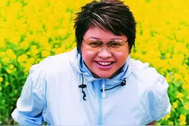 韩红：他是我歌坛的结拜大哥，你们想不到吧图片