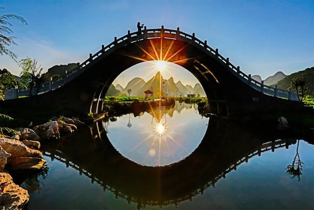 “美好西南·美丽乡村”第十四届中国西南六省区市摄影联展系列活动在弥勒开幕