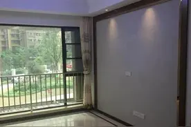 新房终于拿到钥匙，进门一看就傻了，这就是开发商所谓的精装房？图片