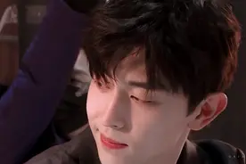 别再吹浓眉大眼了！这5位男演员告诉你，眼睛小一样可以帅气逼人图片