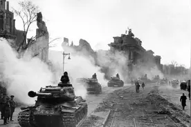 1945年五一 斯大林给柏林前线苏军指挥部发出一道什么严令图片