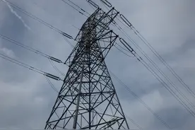7月全国发电量增9.6% 火电增12.7% 水电降4.3%图片