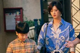 蒋欣《小舍得》穿搭价格不菲却像地摊货，这X个廉价感你也要避免图片