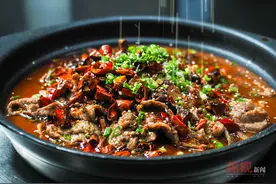 「成都味道陪你过年」今日推荐——水煮牛肉图片