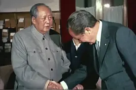 美国不断对中国下黑手，从干扰内政到大打贸易战，美方有何目的？图片