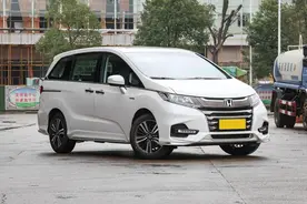 MPV其实比轿车、SUV更适合家用，这几款空间大，坐着也很舒服图片