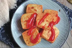 不用一滴油的麦乐鸡块，金黄香酥，比快餐店的好吃百倍图片