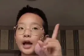 "模仿男孩"钟美美：走红很开心，未来想考北电学表演图片