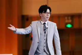 被爆是“武大翟天临”，杨奇函之后《奇葩说》又一精英人设崩塌？图片