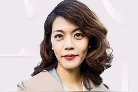 复旦网红教授陈果，从火遍全网到销声匿迹，她是如何跌落神坛的？图片