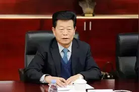 赌石成为云南首富，赌石成功率达80%图片