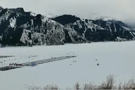冬游天山天池图片