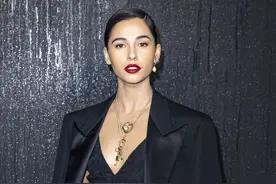 娜奥米·斯科特(Naomi Scott)图片