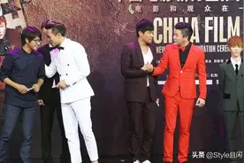 韩寒VS郭敬明，一个是小镇青年，一个是上海土著，罕见同台图片