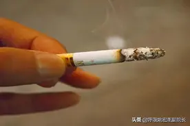 专家提醒：实在戒不了烟的人，把根数控制在标准范围内，肺舒服点图片