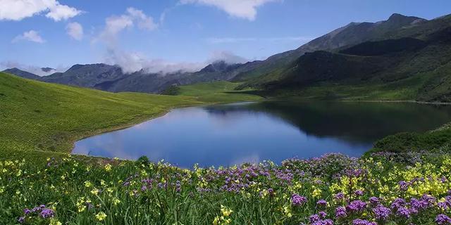 跟着郑州户外驴友团，徒步中国十大非著名山峰