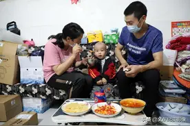 最美“失信”教师，她爱生如子，却无奈食言，原因令人心酸图片
