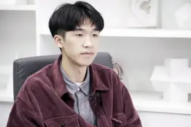 四川美院学生“画龙”火了，获得奖金18万，真是少年可期图片