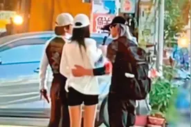 又一女网红被曝私生活混乱！与拳王高调暧昧搂抱，双方均已婚生子图片