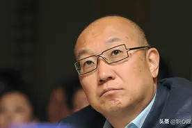冯仑的忠告：工作中处处碰壁、没人帮？坚持3件事，随处遇贵人图片
