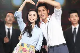范冰冰和李晨疑似复合，二人动态背景墙一样，CP粉扒出大量线索图片