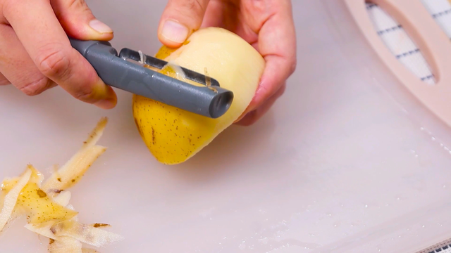 宝宝光吃不长个，多给孩子这样吃，补钙又补锌，比披萨好吃又营养