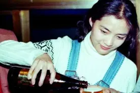 警察专业户李婷：患癌为爱与夫离婚，临终前仍不忘拍戏图片
