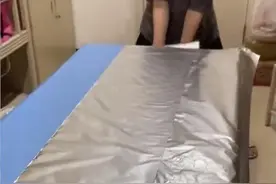 四川一高校女生留在学校过国庆，在宿舍上演寝室版“满汉全席”图片