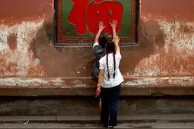 终于梦到前世图片