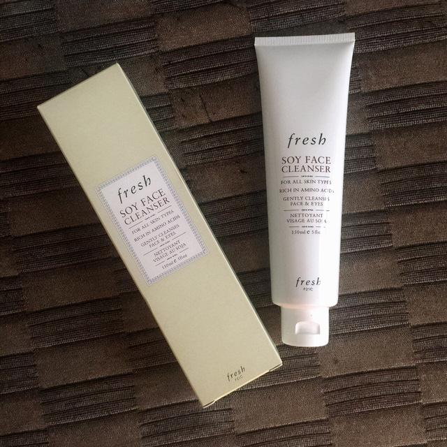 网红洗面奶测评：祛痘、缩小毛孔，有效改善肌肤暗沉，提亮肤色