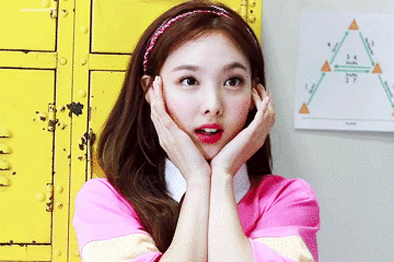 九寨沟萝莉(同时亲过鹿晗和吴亦凡的萌吐血小萝莉) - 常德体育网