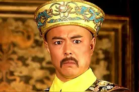 乾隆见状元长得丑，便出一上联刁难，状元对出下联后，乾隆：探花图片