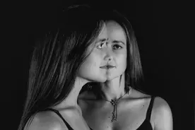 毫无血缘的双胞胎真实存在，世界“另一个你”并非天方夜谭？图片