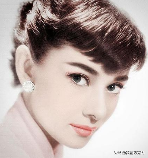 走近光影人物:落入凡间的天使-奥黛丽赫本经典的5部电影