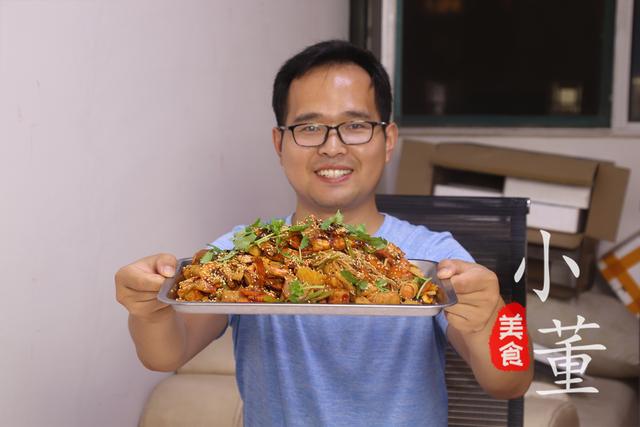 自制麻辣香锅底料都需要什么？（大厨教你做地道麻辣香锅）
