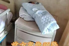 “粗心爸妈”走红，把新生儿落医院直接回家，宝宝：我是赠品？图片