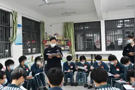 改造 | 这场拍卖，在监狱服刑的她们想用“五千元”买到“欢乐”……图片