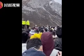 4000米海拔“高歌一曲”，这位保安小哥，你火了图片