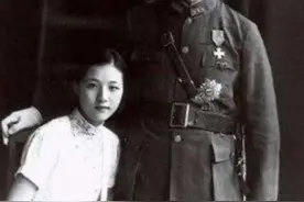 17岁的美女嫁54岁的将军，怀孕十余次，没有儿子图片