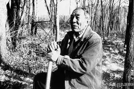 马永顺：中国首代林业工人曾受周恩来总理接见，生前植树5万余棵，逝后与山林同眠图片