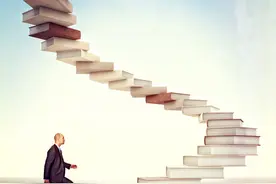 将教龄作为晋升高级职称的新标准，这个提议有道理，我赞成图片