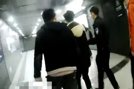快来看！今年以来，首都公交民警已经拘了34名“色狼”图片