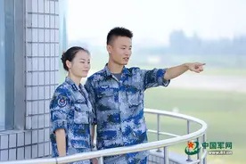 “90”后军恋｜“空中交警”爱的宣言图片